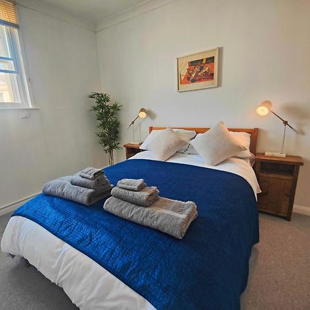 Stunning Seafront Flat,St Leonards Appartement Buitenkant foto