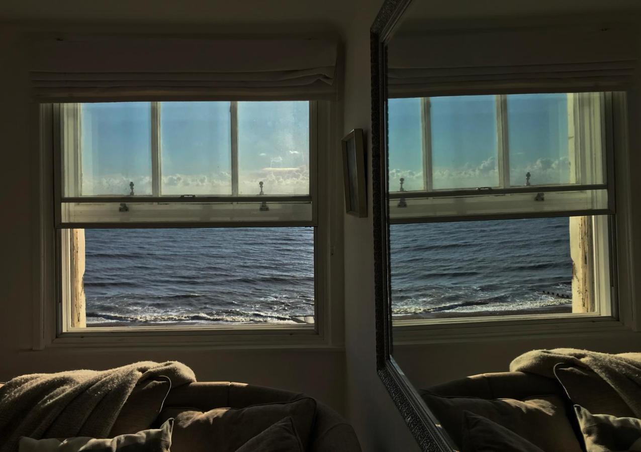 Stunning Seafront Flat,St Leonards Appartement Buitenkant foto