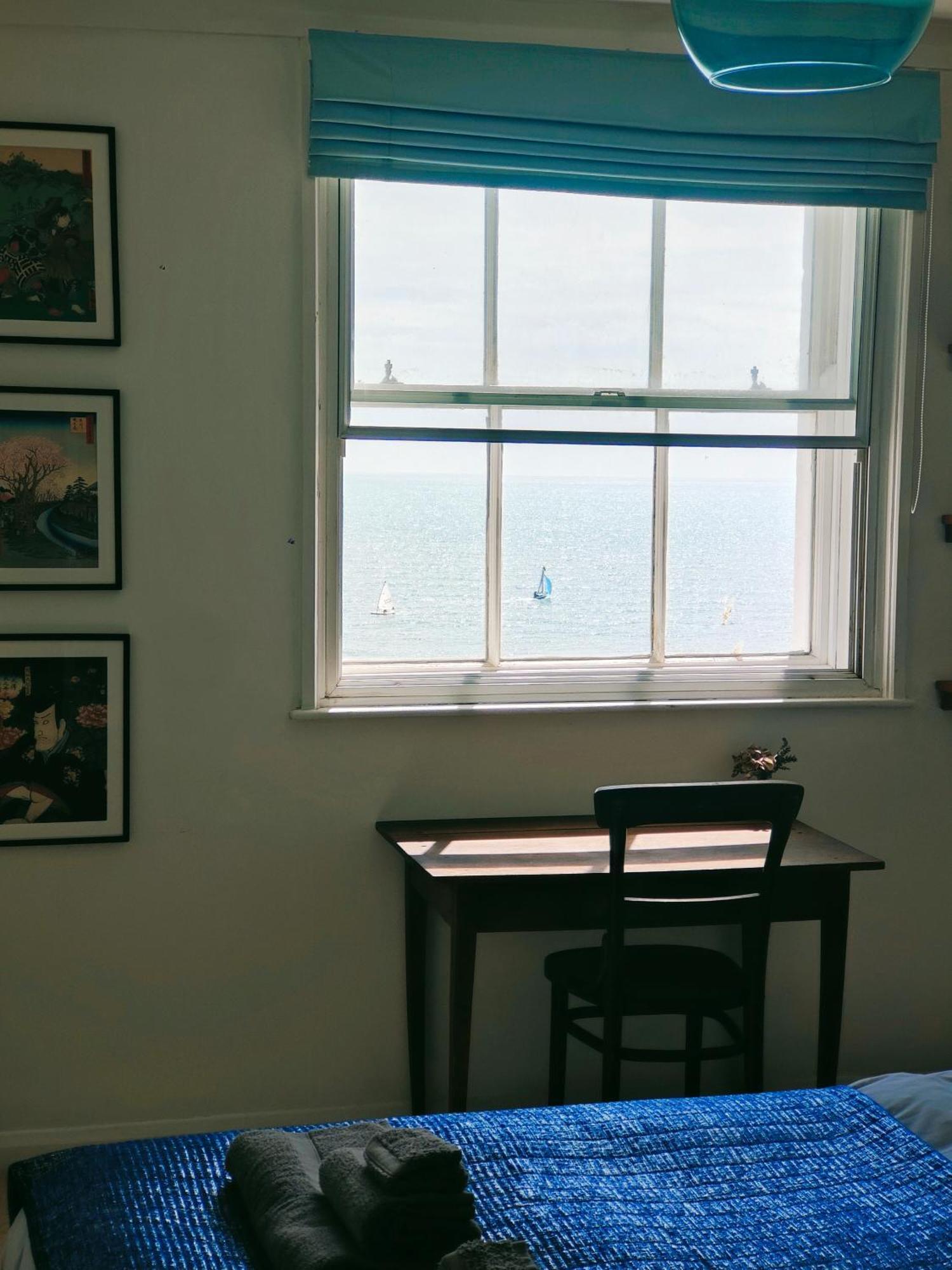 Stunning Seafront Flat,St Leonards Appartement Buitenkant foto